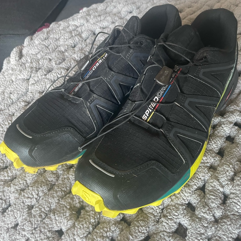 Salomon Speedcross 4 excellent condition.